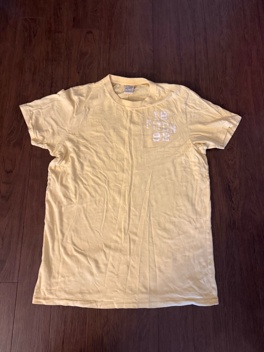 Abercrombie & Fitch T shirt
